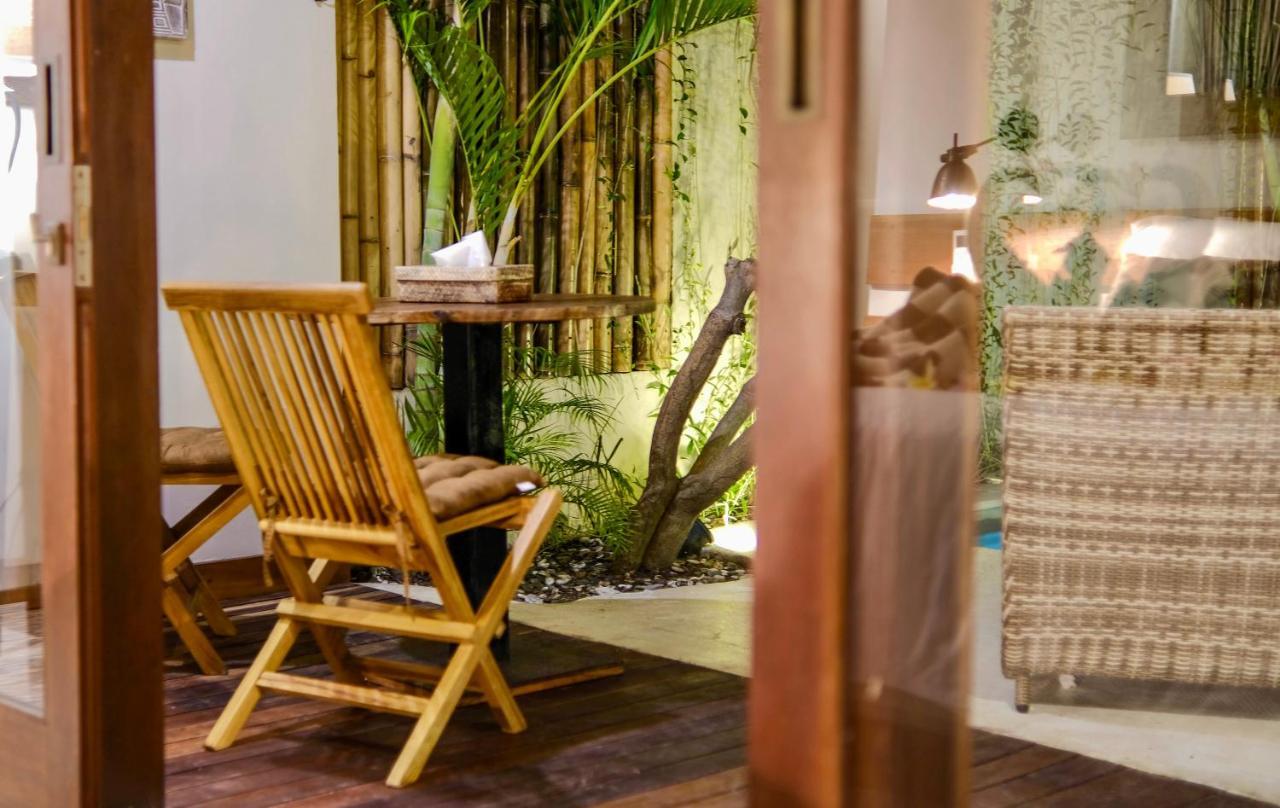 Villa Motu - Elegant, Private Pool Villas Gili Trawangan Buitenkant foto